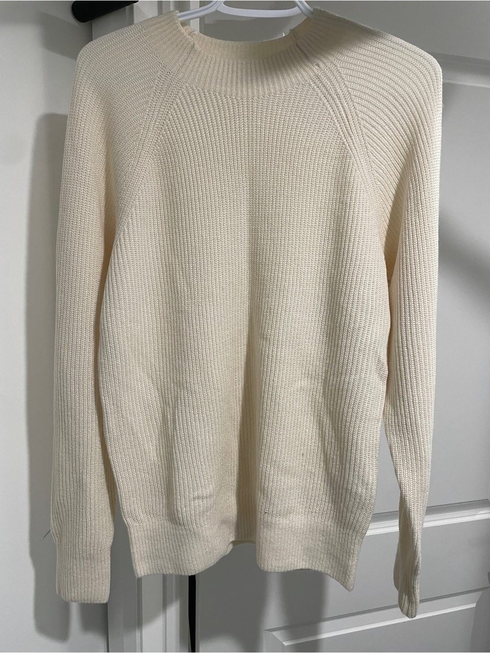 Uniqlo Men's Off-White Ribbed Crewneck Sweater